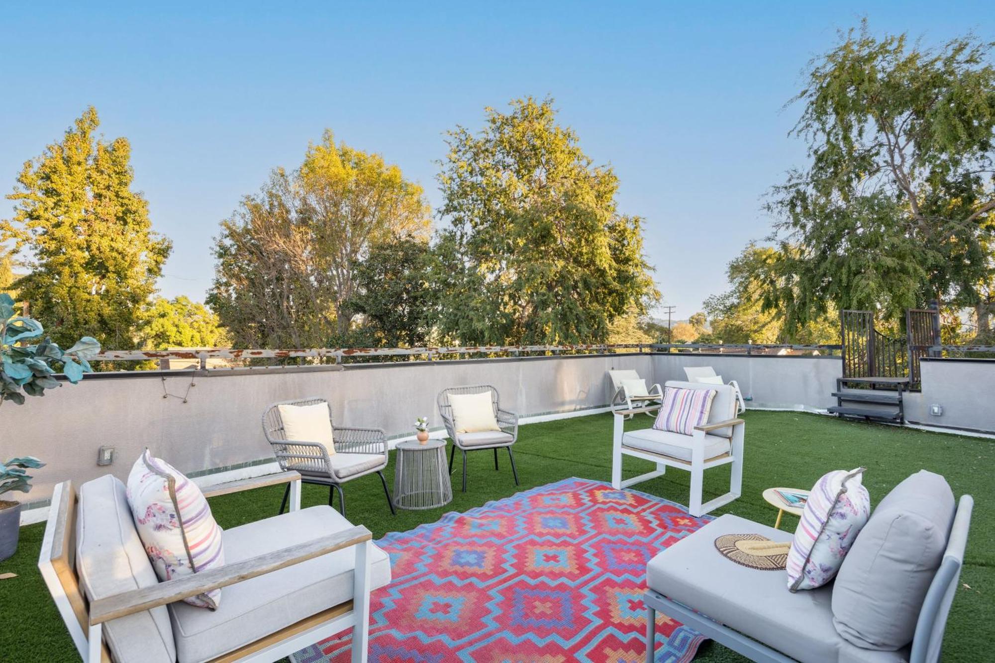 Fulton Ii By Avantstay Rooftop Patio W Views Vakantiehuis